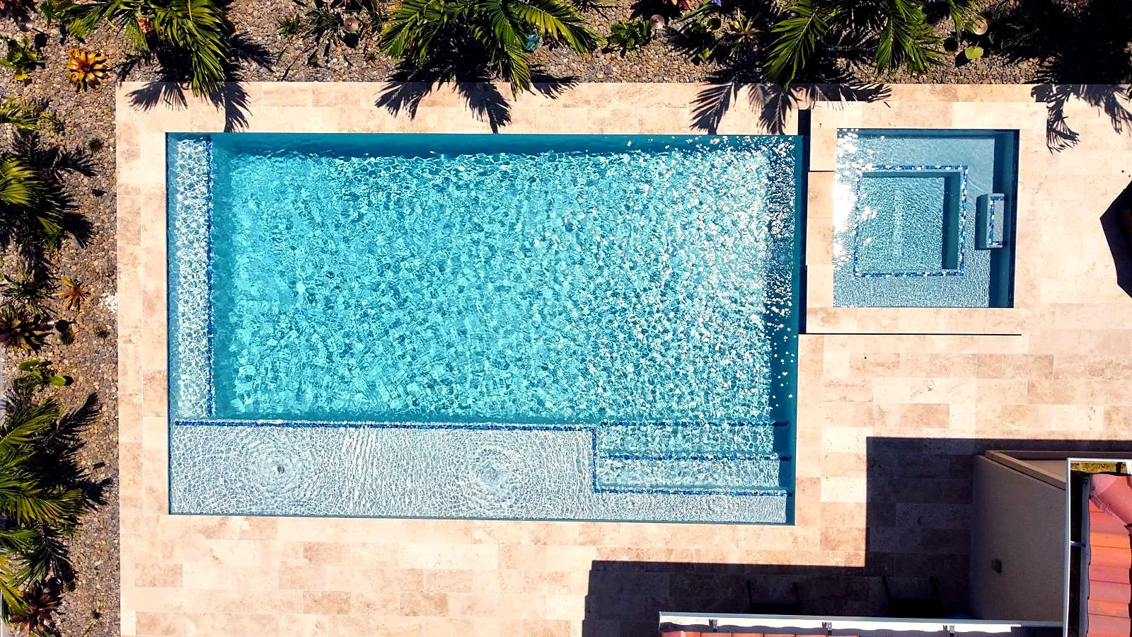 Custom pool & spa, Broward