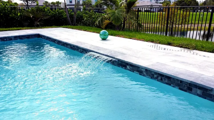 Finished Pools & Decks