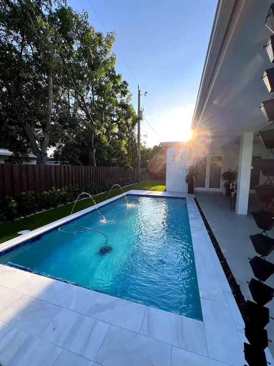 Finished Pools & Decks